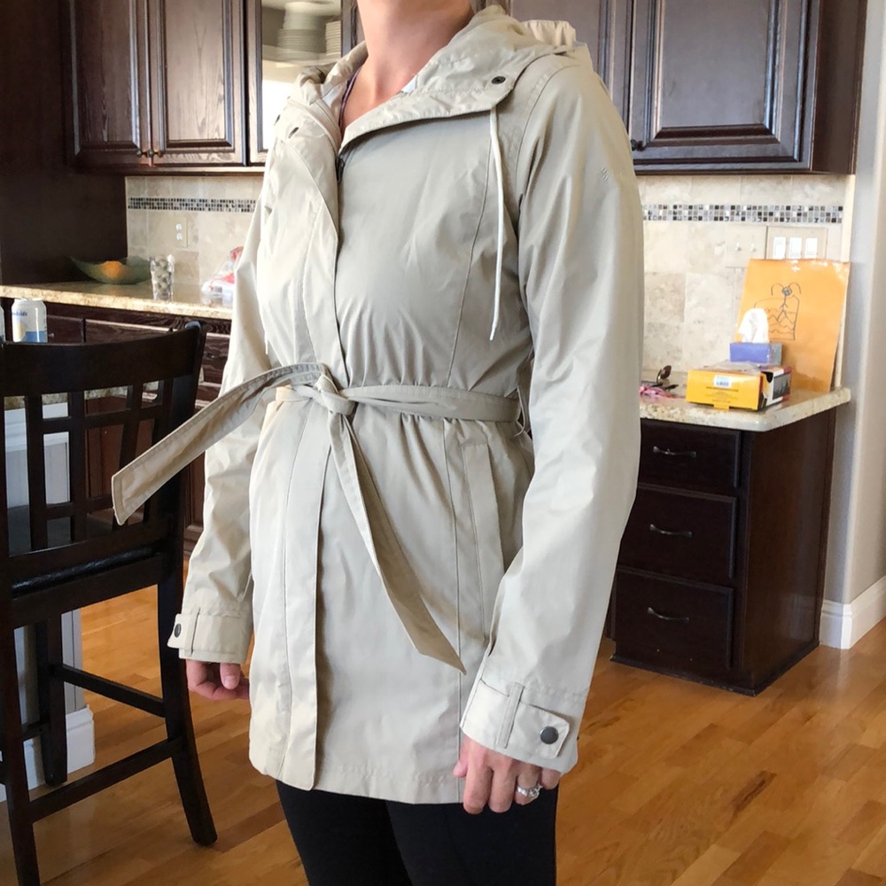 Columbia Rain Jacket